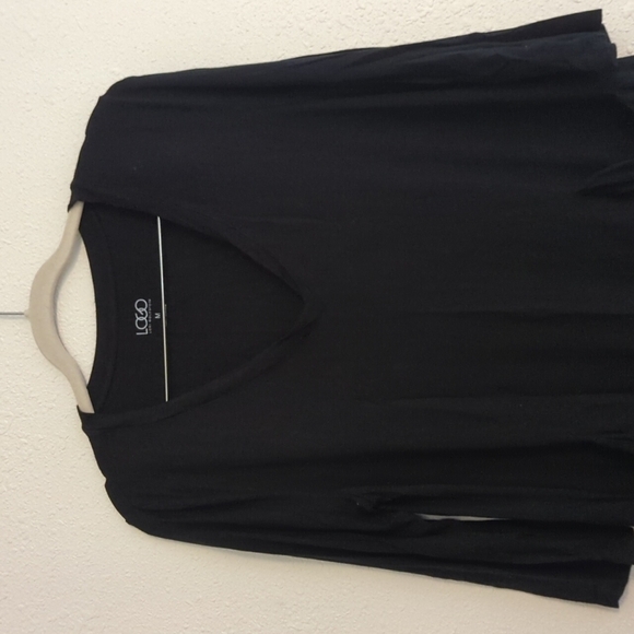 LOGO by Lori Goldstein Medium VNeck Boho Black Top Pockets Asymmetrical Boho - Picture 2 of 9